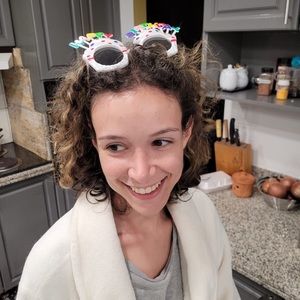 Meet your Posher, Milana